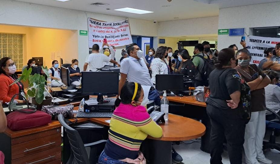 Protestan Enfermeras Al Interior Del Hospital General De Chilpancingo