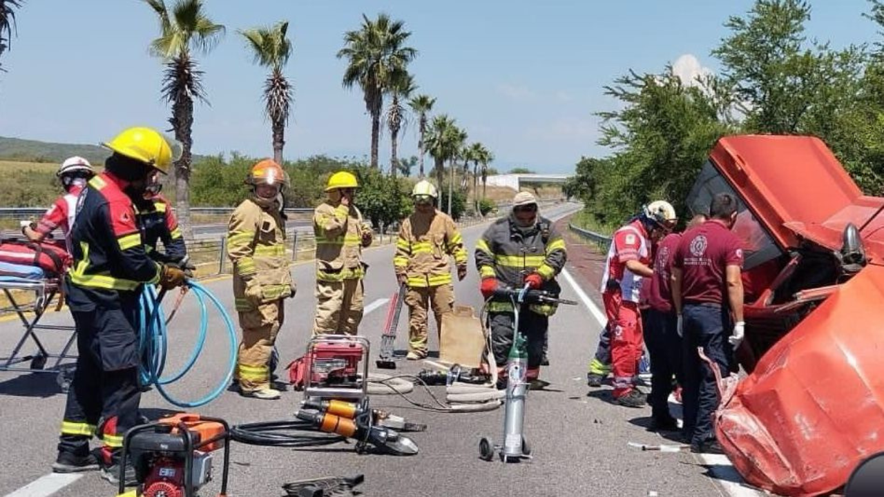 Confirman Dos Fallecidos En Accidente En La Autopista Del Sol