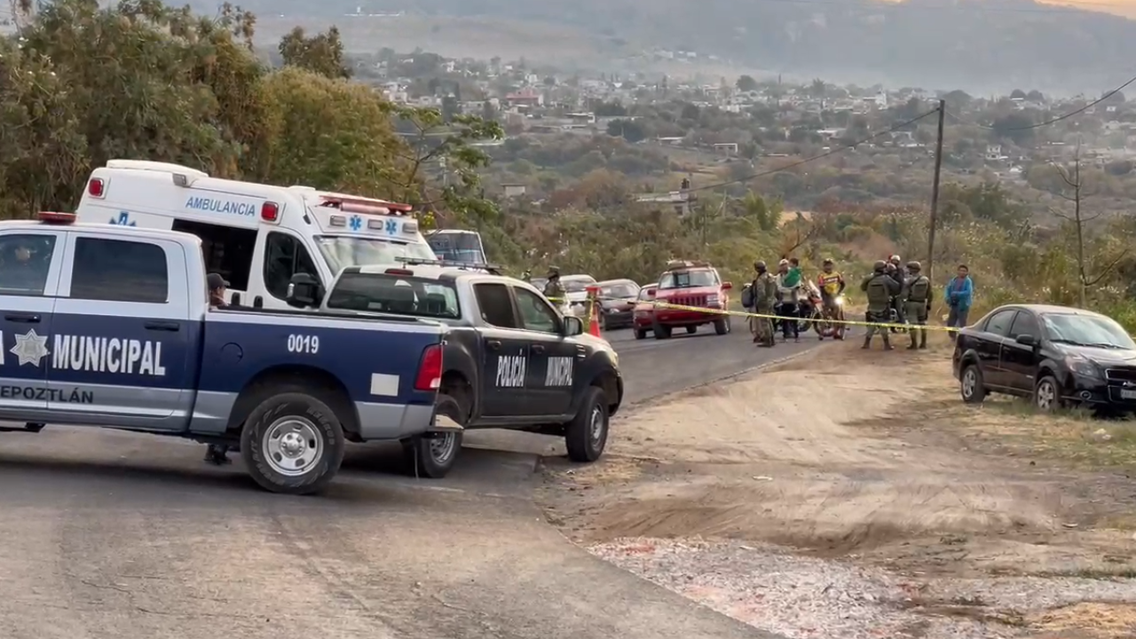 Hallazgo De Cuerpo Sin Vida Provoca Cierre De La Carretera Cuernavaca