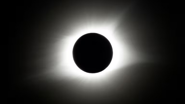 Eclipse Solar Anular Cu Ndo Y C Mo Verlo De Forma Segura En Morelos